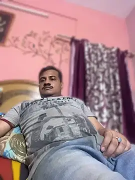 Saxymood1111 online show from 04.17.26