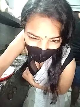 Snapshot of hotty_ragini chatting on 12.16.25 hotty ragini online show from 12.16.25