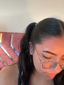 Snapshot of Dafne_se chatting on 06.05.26 Dafne se online show from 06.05.26