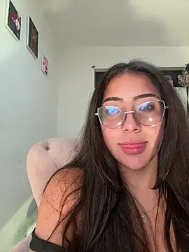 Snapshot of Dafne_se chatting on 06.11.26 Dafne se online show from 06.11.26