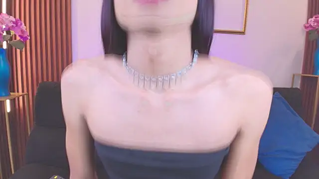 Snapshot of Caroline_foster1 chatting on 06.18.26 Caroline foster1 online show from 06.18.26
