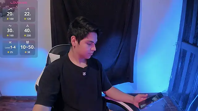 Asta YunoXXX online show from 12.20.25