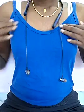 Snapshot of Tamil_Laksh chatting on 12.04.25 Tamil Laksh online show from 12.04.25