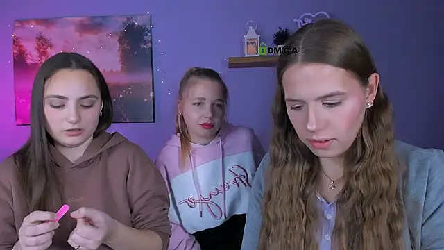 Snapshot of aylin_mirage chatting on 12.15.25 aylin mirage online show from 12.15.25