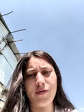 Snapshot of sammyyblondee chatting on 12.15.25 sammyyblondee online show from 12.15.25