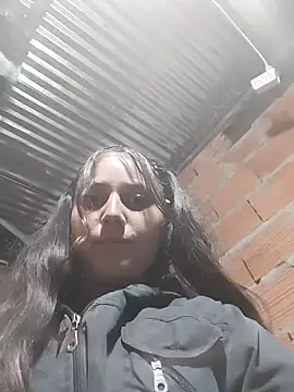 Snapshot of sammyyblondee chatting on 12.17.25 sammyyblondee online show from 12.17.25