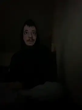 Snapshot of Grek32X chatting on 11.29.25 Grek32X online show from 11.29.25