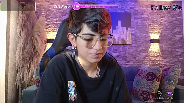 Snapshot of valeryevansvg chatting on 12.15.25 valeryevansvg online show from 12.15.25