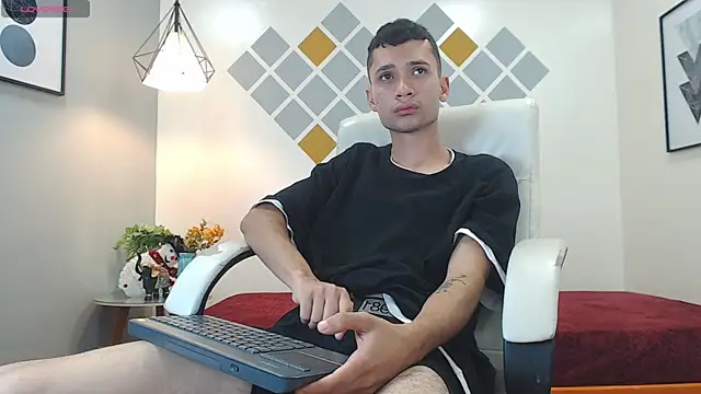 LucassSmith11 online show from 01.19.26