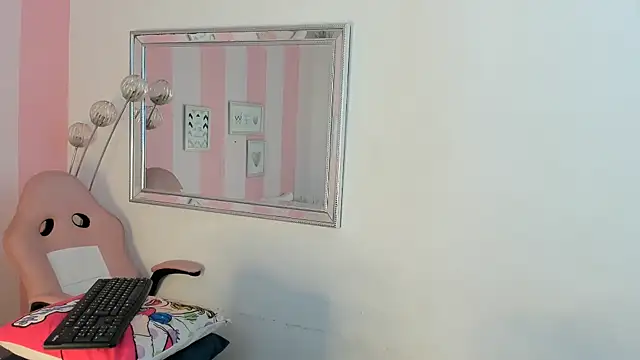 Amaia Monroe online show from 02.21.26