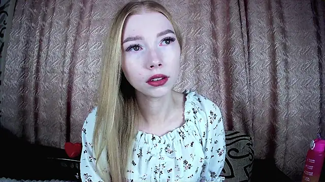 Rysella online show from 12.15.25