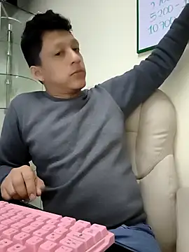 KairoStormX online show from 12.15.25