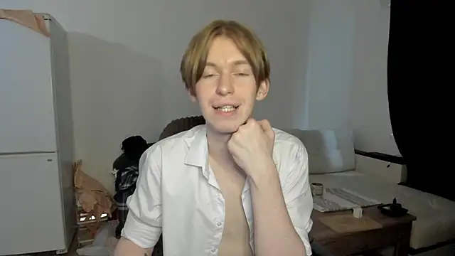 Snapshot of y0urSteve chatting on 05.22.26 y0urSteve online show from 05.22.26