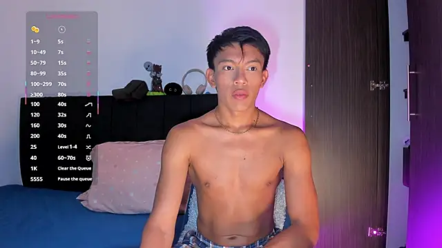 santinaughty online show from 02.02.26