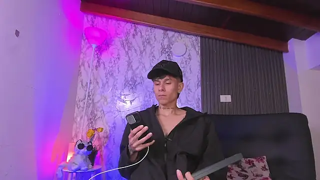 Jake beach  online show from 02.08.26