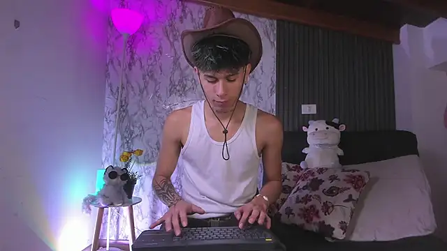 Jake beach  online show from 02.09.26