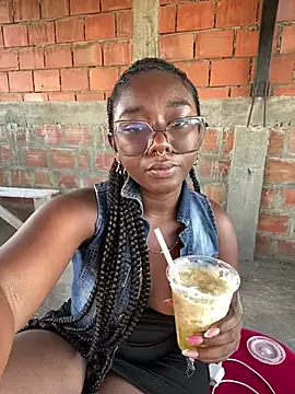 ZahhyGrey online show from 03.21.26