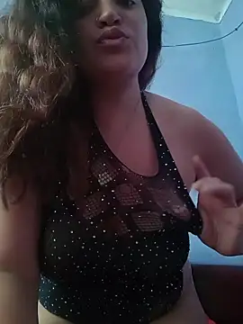 Snapshot of eviltati chatting on 12.16.25 eviltati online show from 12.16.25