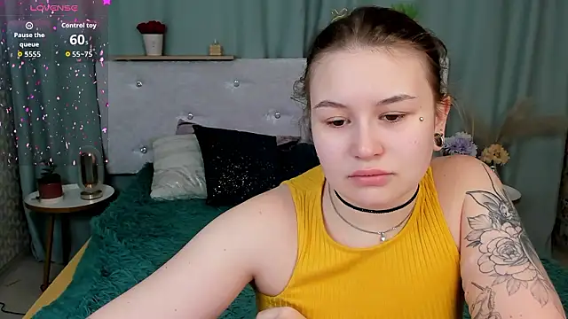 MilanaXHoney online show from 02.24.26