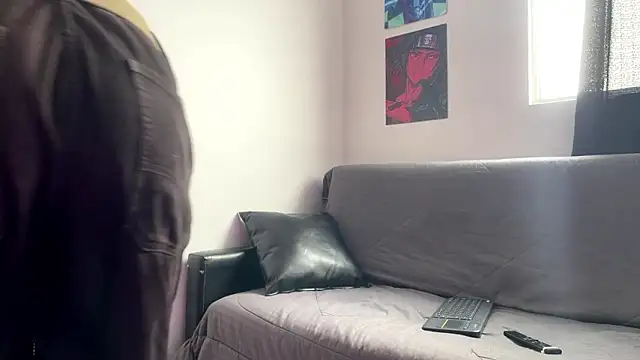 liorvante online show from 02.15.26