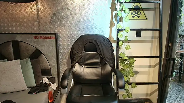 isaac grimm online show from 03.05.26