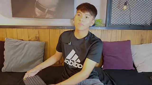 isaac grimm online show from 03.12.26