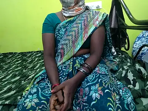 Snapshot of tamil_sumathi chatting on 06.19.26 tamil sumathi online show from 06.19.26
