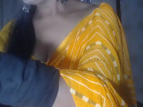 Hotronita123 online show from 02.05.26