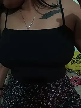 Snapshot of Kavya_Baby chatting on 12.04.25 Kavya Baby online show from 12.04.25