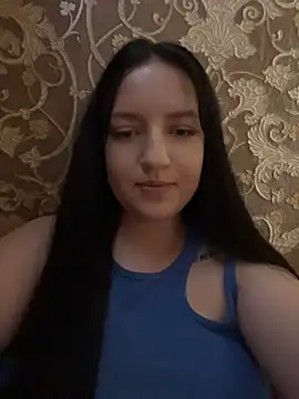 Snapshot of DianazLove1 chatting on 06.23.26 DianazLove1 online show from 06.23.26