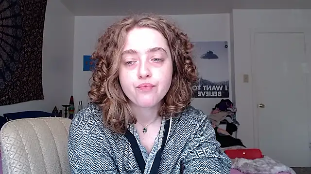 DeliaBlew online show from 02.09.26