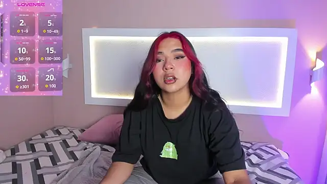 Mylarossi online show from 12.19.25