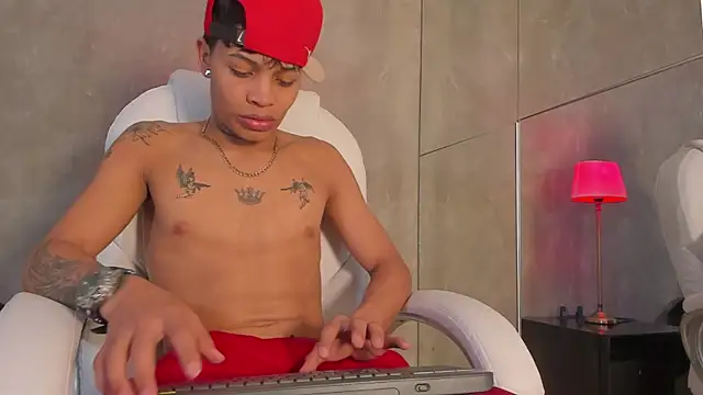 Renzo Dogan online show from 12.01.25