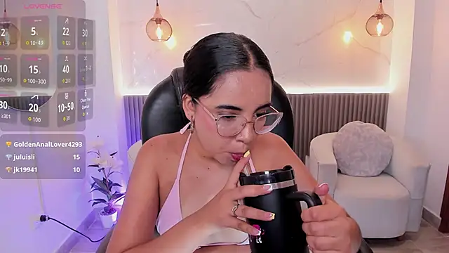 alana martiins online show from 06.28.26