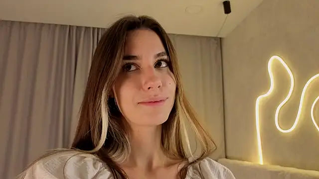 NilaBartkus online show from 12.01.25