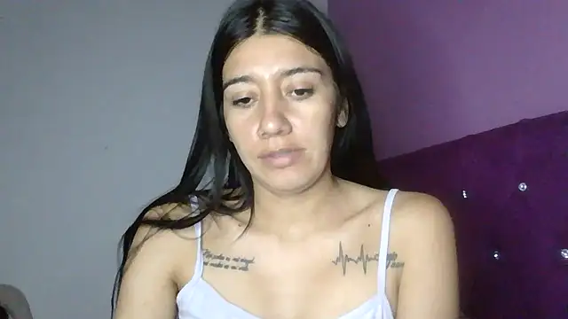 Snapshot of TaylorLove- chatting on 12.16.25 TaylorLove- online show from 12.16.25