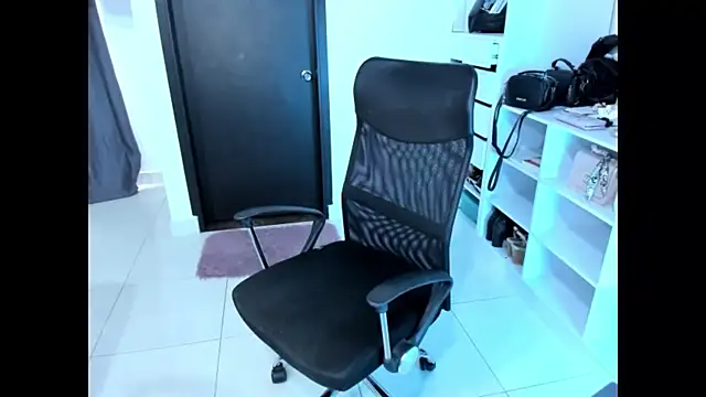 cristina697 online show from 12.03.25