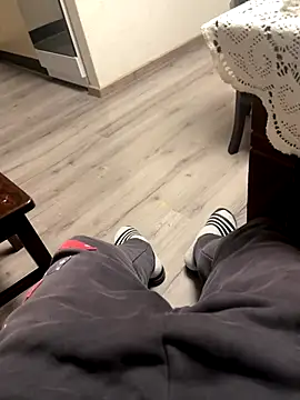 Snapshot of DutchMiracle26 chatting on 11.30.25 DutchMiracle26 online show from 11.30.25