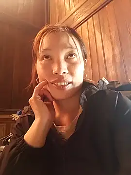 Evelyn-n online show from 11.30.25