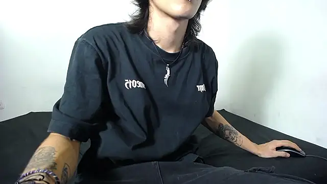 Slashot33 online show from 02.22.26