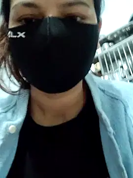 Snapshot of RADHIKA-1143 chatting on 12.16.25 RADHIKA-1143 online show from 12.16.25