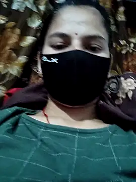 Snapshot of RADHIKA-1143 chatting on 12.16.25 RADHIKA-1143 online show from 12.16.25