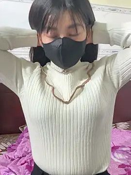 Snapshot of MintShow18 chatting on 01.12.26 MintShow18 online show from 01.12.26