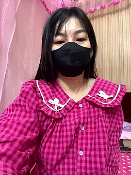 Snapshot of MintShow18 chatting on 01.12.26 MintShow18 online show from 01.12.26