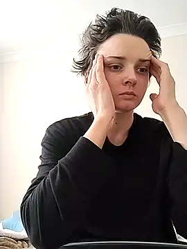 Amy01112 online show from 04.19.26