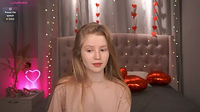 LilianHoward online show from 02.13.26