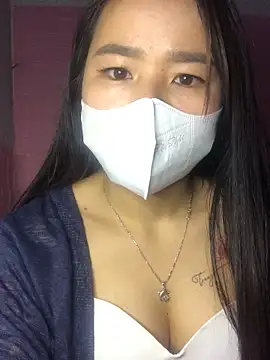 Snapshot of -Lisa-03 chatting on 12.01.25 -Lisa-03 online show from 12.01.25