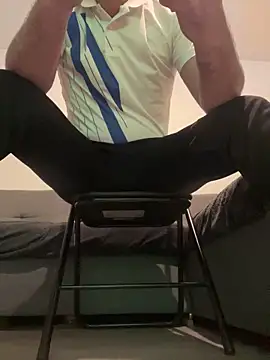 grosqueue3838 online show from 12.16.25