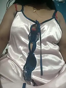 Snapshot of Lahari_23 chatting on 05.09.26 Lahari 23 online show from 05.09.26