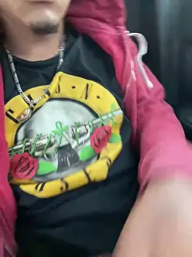 Snapshot of serg1io chatting on 03.24.26 serg1io online show from 03.24.26